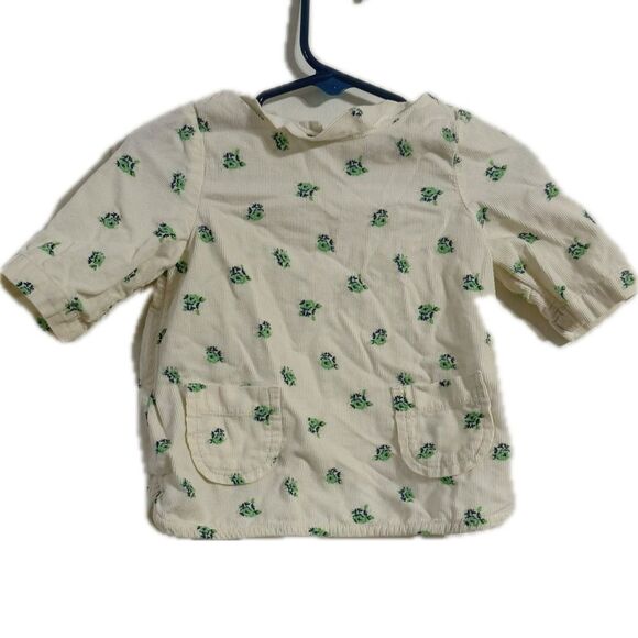 GAP Kids Cream Top with Green Floral Pattern - Picture 1 of 4